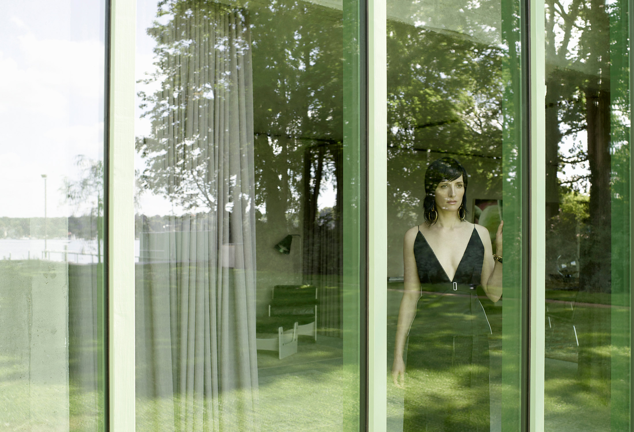 Henry Bourne photographer for